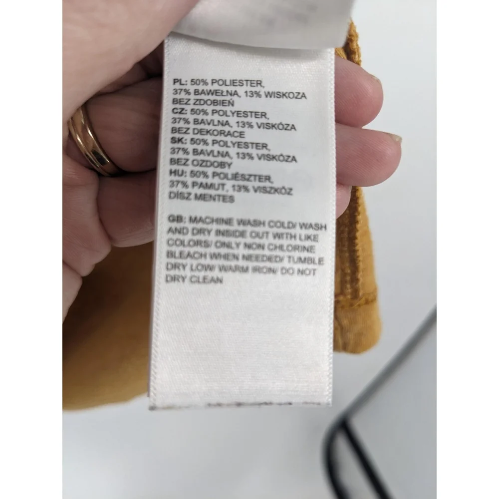 The North Face Shirt Womens Small Yellow Graphic Outdoor Lightweight‎ Hiking - Picture 7 of 9